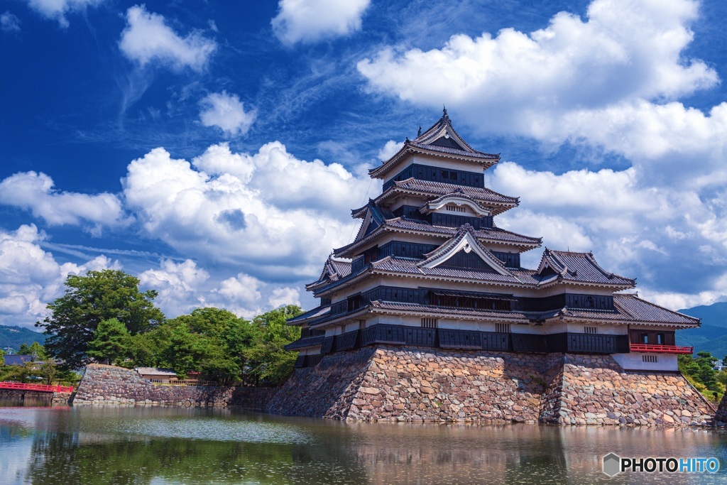 長野県・夏の松本城 1