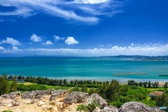 沖縄県・勝連城跡からの風景 2