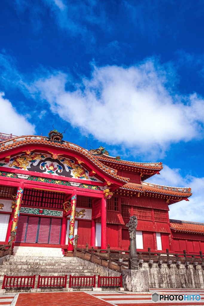 沖縄県・首里城 正殿の風景