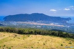 東京都・八丈島 ふれあい牧場からの風景