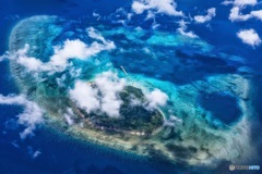 沖縄県・鳩間島上空 1