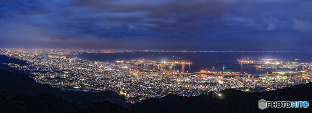 兵庫県・摩耶山掬星台から眺める神戸の夜景