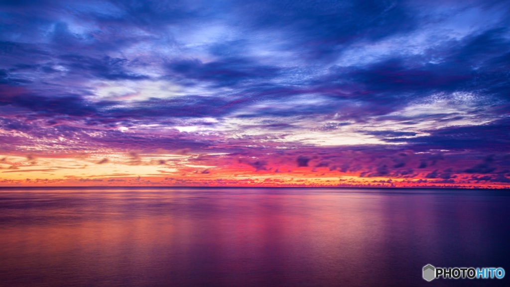 沖縄県・西表島 トゥドゥマリ浜の夕焼け 4