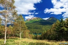 北海道・阿寒国立公園 雌阿寒岳と阿寒富士