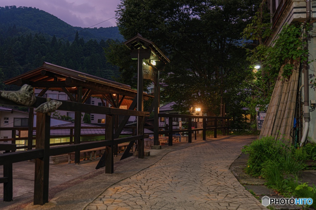 長野県・夏の野沢温泉の夜 2