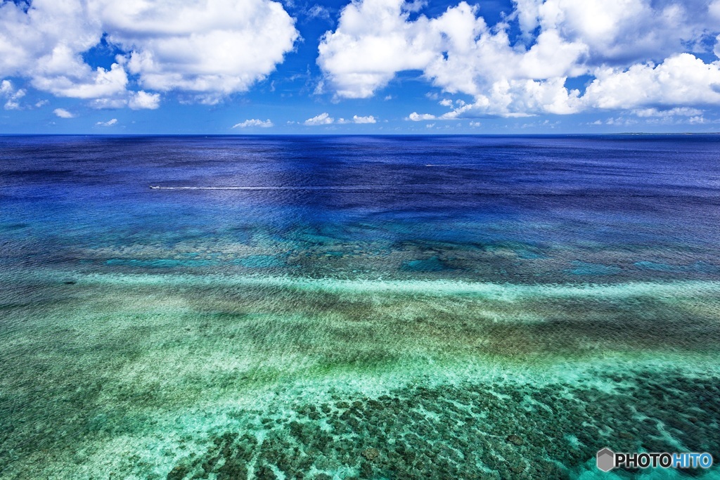 沖縄県・伊良部島 海の風景 1