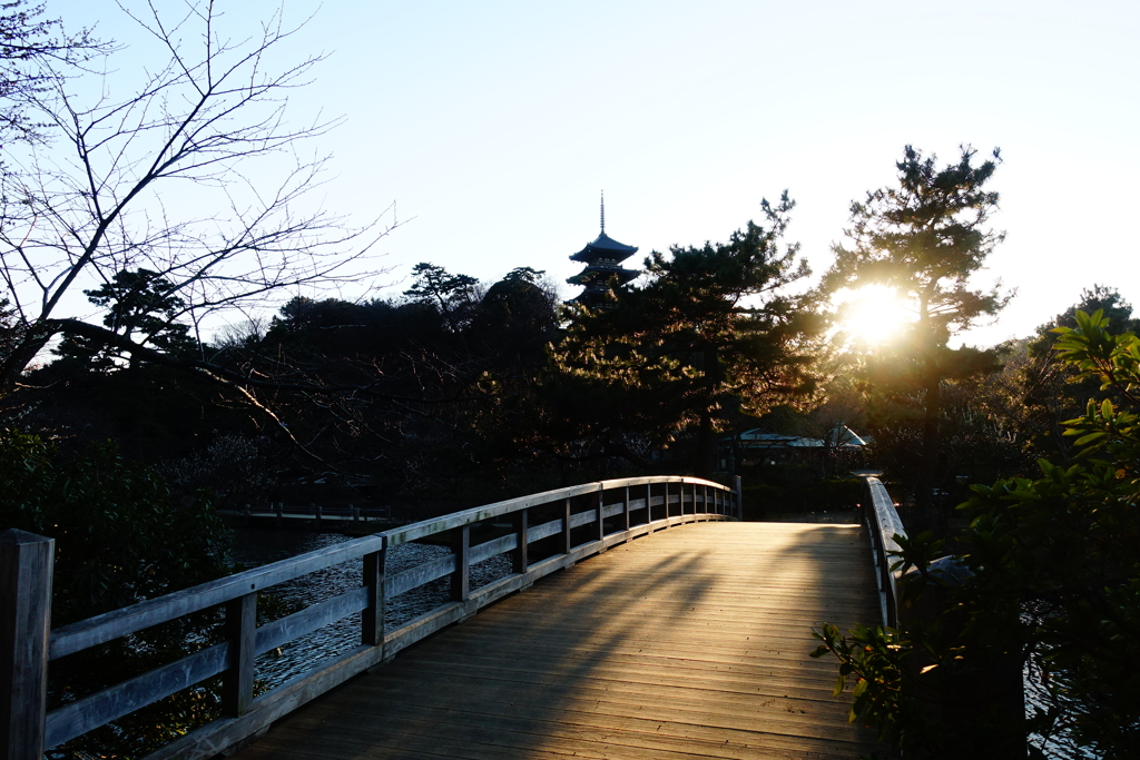 弁慶でも出そうな橋