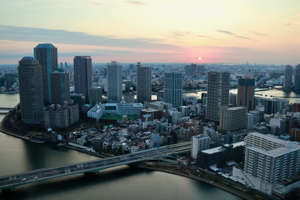 隅田川と月島と朝日
