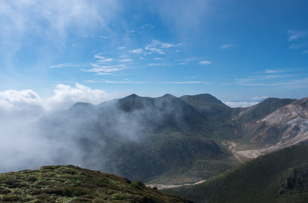 九重連山