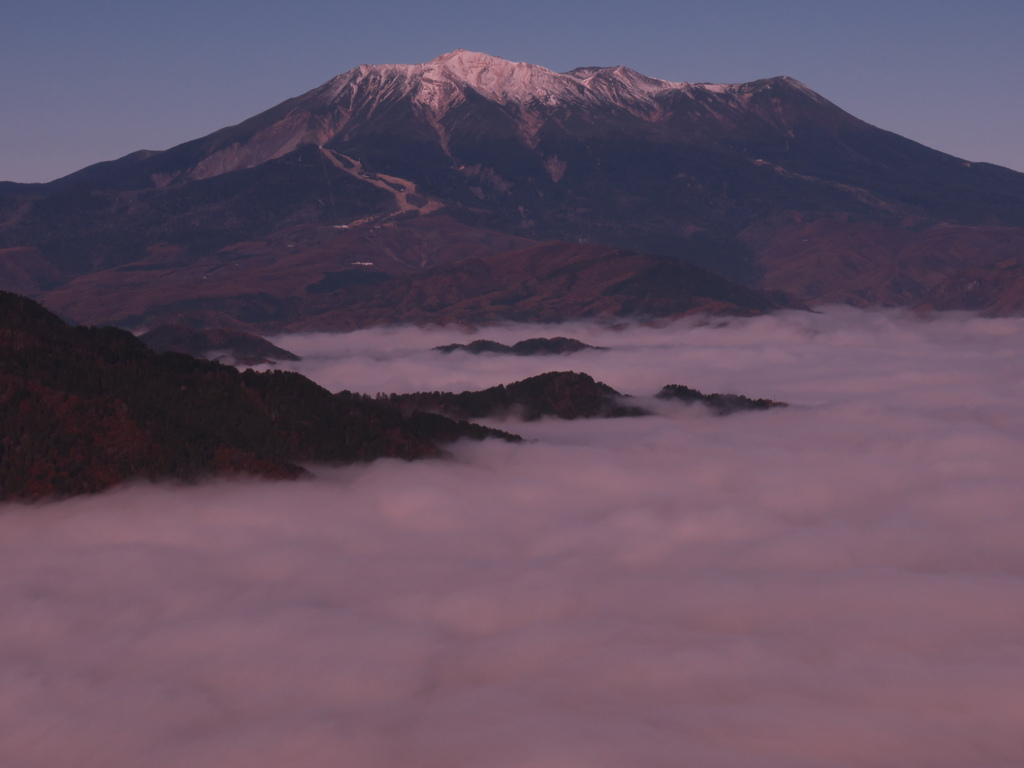 雲海の御岳山