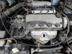 エンジン（ZC型）1.6L　SOHC　VTEC
