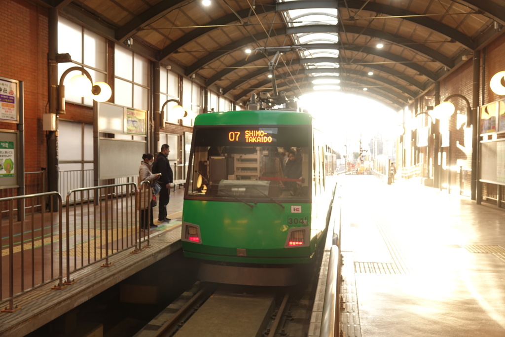 夕日と東急世田谷線➀