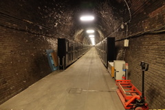 勝沼トンネルワインカーヴ(旧深沢トンネル）➀