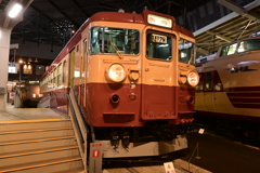 国鉄457系交直両用急行型電車