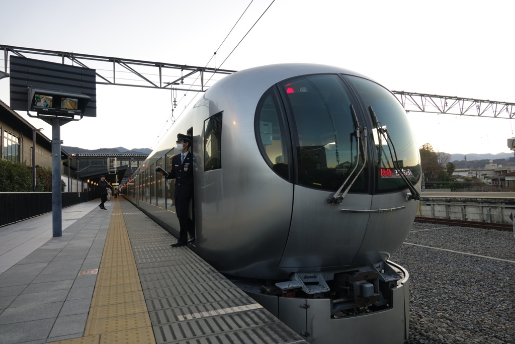 宇宙船(！？）ヘルメットで池袋へ！