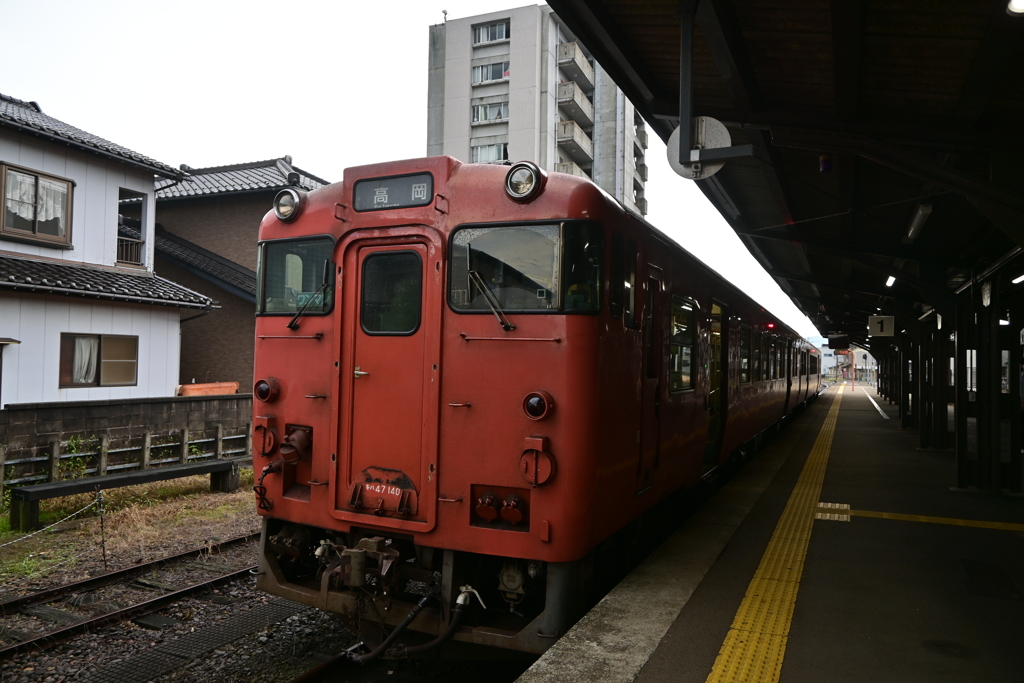 氷見駅に到着！