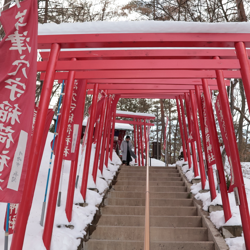 草津穴守稲荷神社