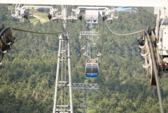 蔵王山頂駅より樹氷高原駅を眺望！