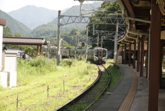 山寺駅に到着し、出発！
