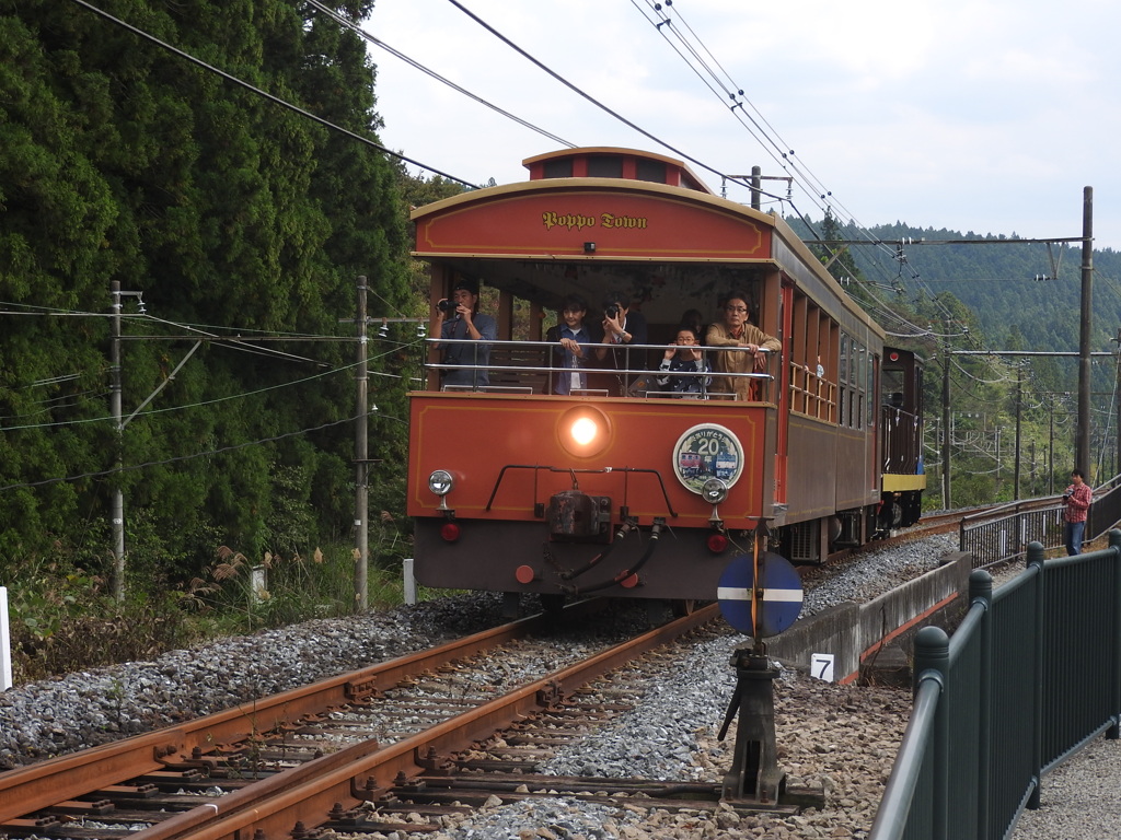 トロッコ列車