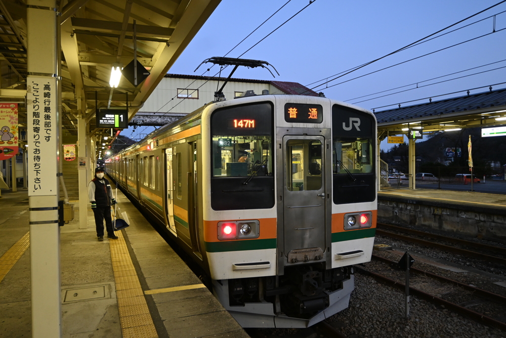 211系で高崎駅へ！