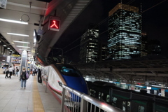 夜の東京駅に到着！！