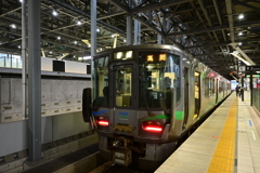 富山駅から高岡駅へ！