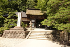 山寺（宝珠山立石寺）の入り口