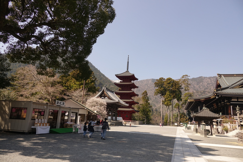 身延山久遠寺