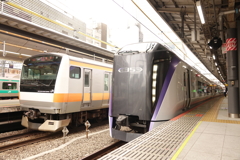 特急あずさ5号で白馬へ