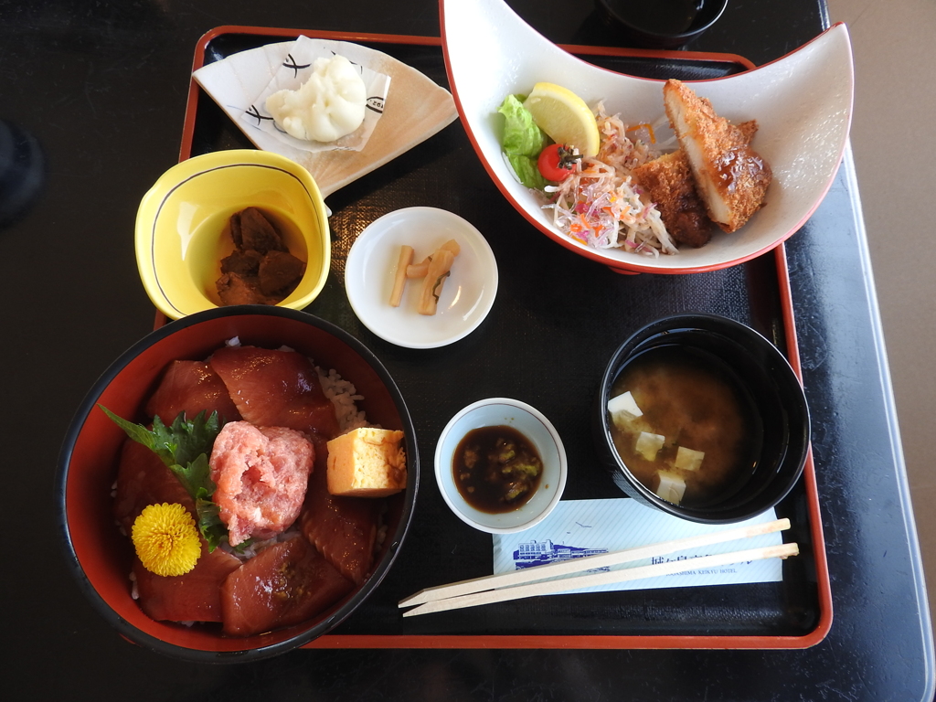 某ホテルでの昼食