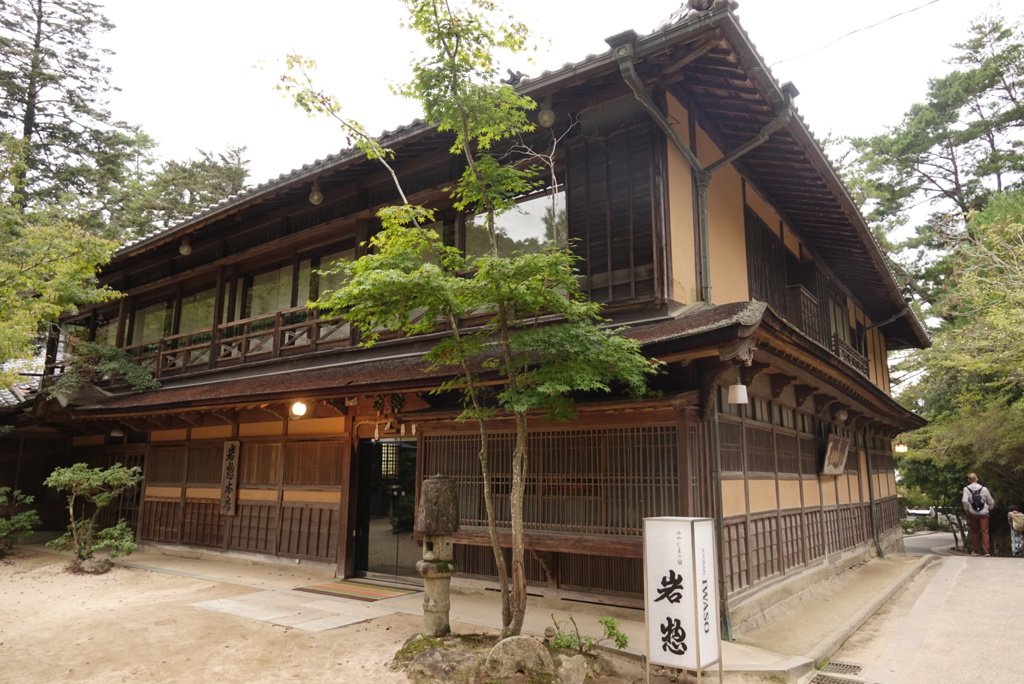 某旅館