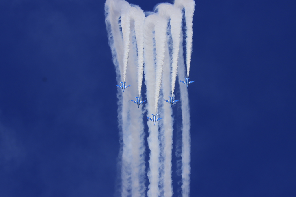 築城基地航空祭ブルーインパルス曲技飛行6