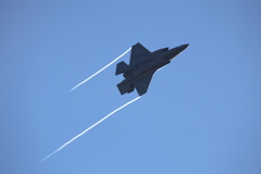 F-35B飛行２