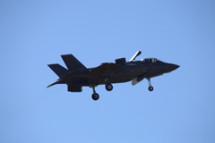 F-35B飛行３