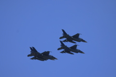 F-2　４機編成飛行5