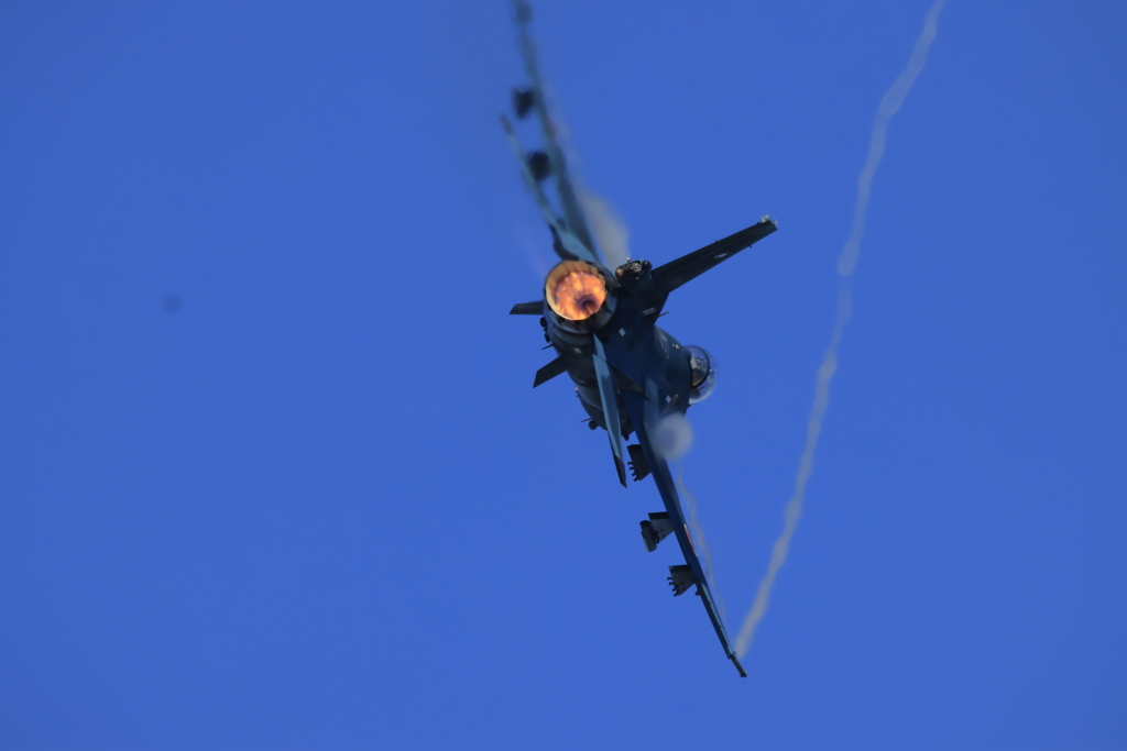 築城基地航空祭F-2機動飛行4