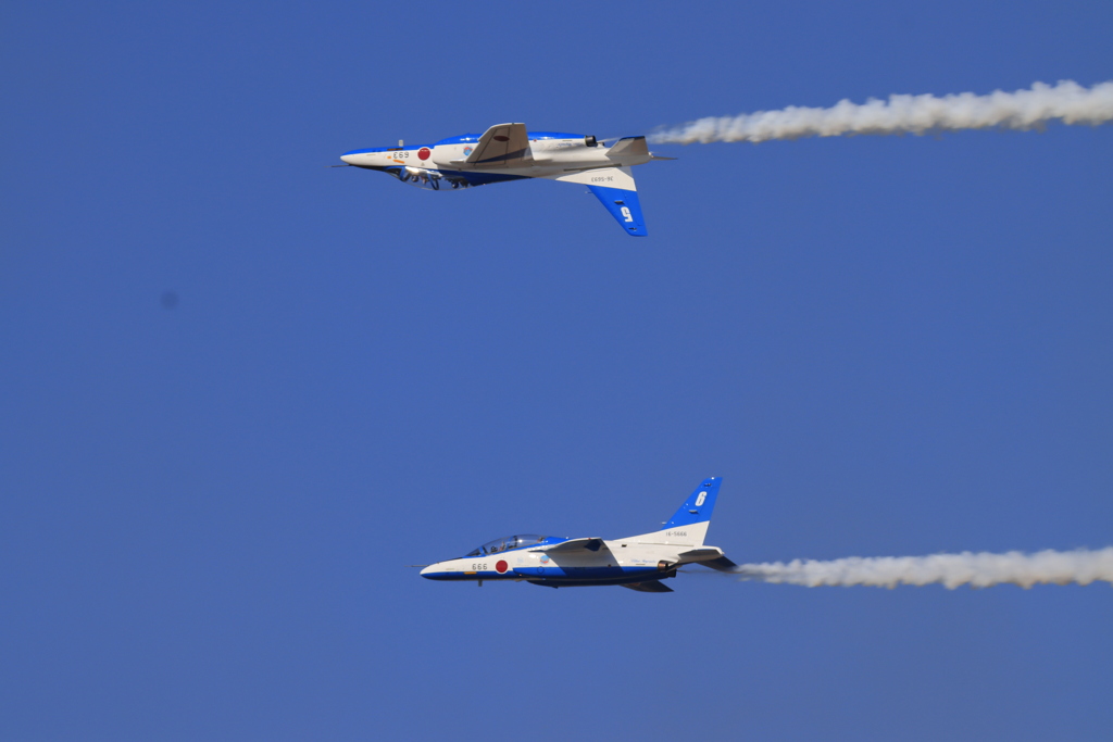 築城基地航空祭ブルーインパルス曲技飛行4