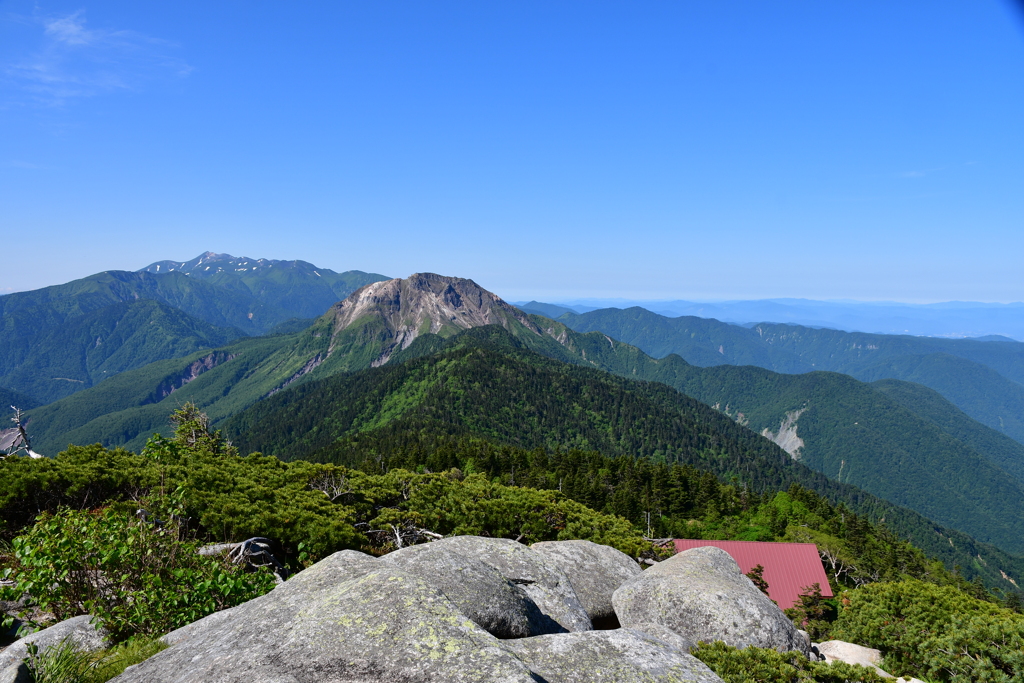 焼岳と乗鞍岳