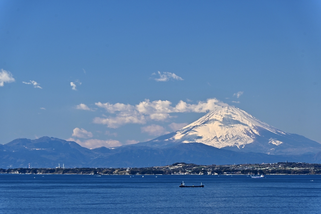 東京湾越しの富士山
