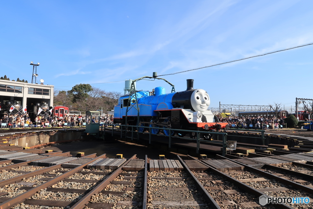 トーマス回転中