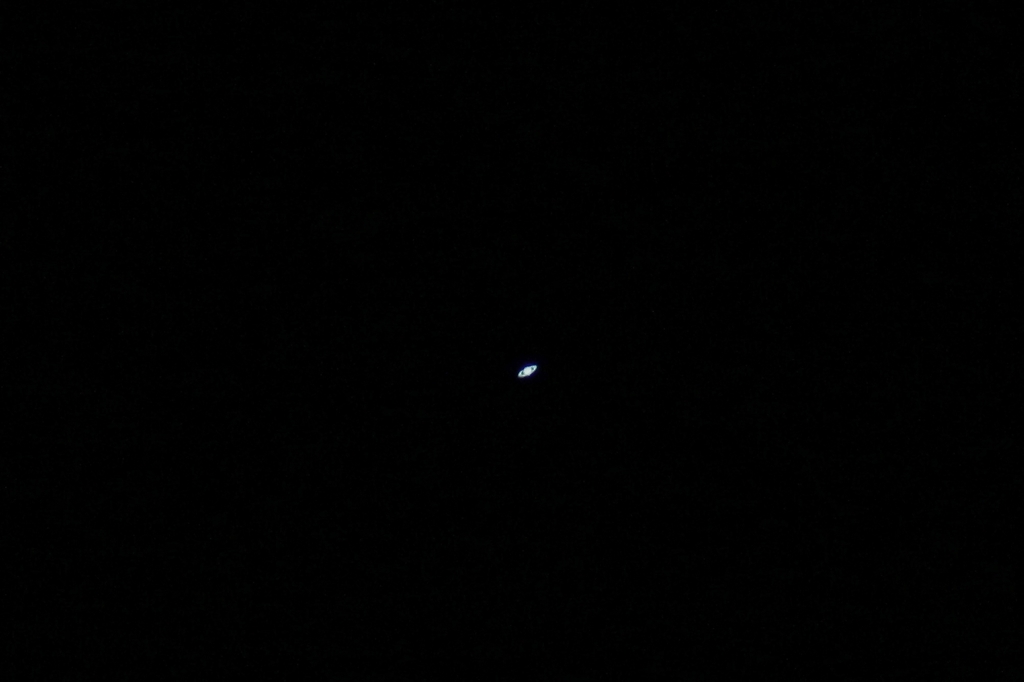 D80mm 屈折鏡筒の直接焦点で撮影した土星(10/10)