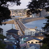 江ノ島から橋を眺む