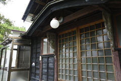 秋田の俳人 石井露月が開いていた医院