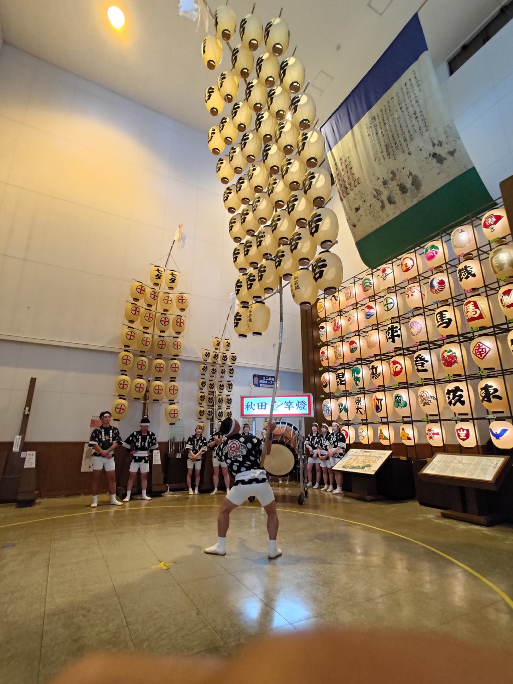 竿燈実演会