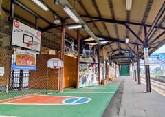 バスケの街のしろ　駅にて