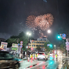 街中より千秋花火を狙う