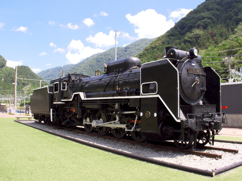 お出かけ(28)-1（SL-D51＠水上駅SL転車台広場）