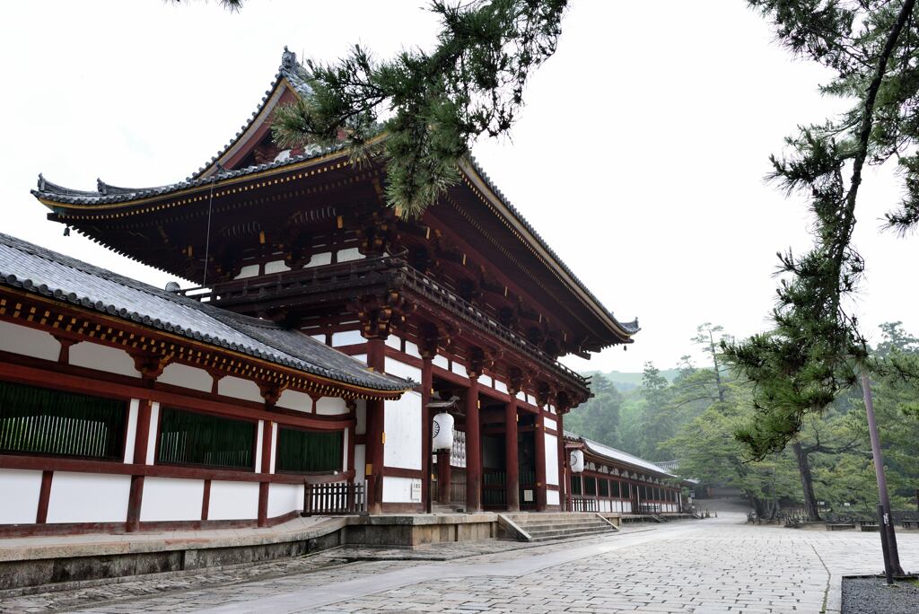 東大寺中門