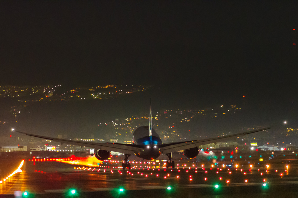 空港夜景